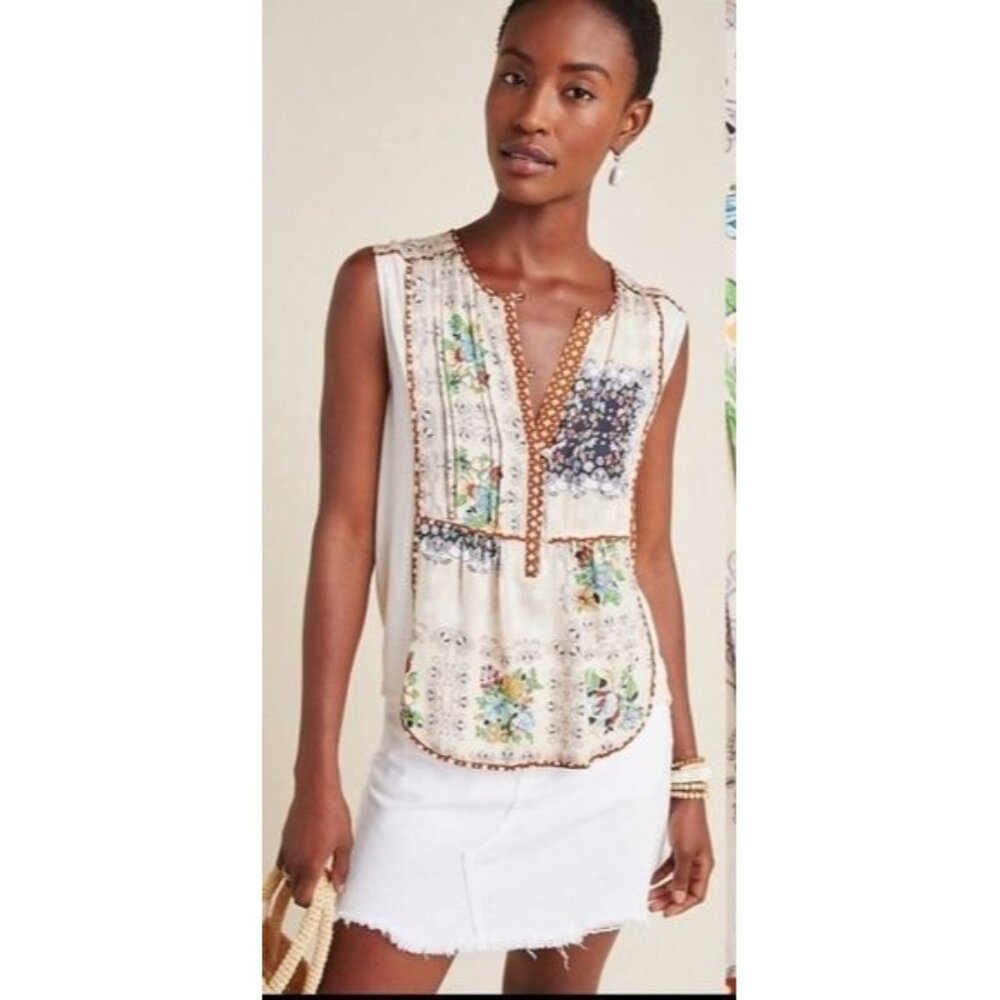263. Tiny Bodhi Top Cream Medium
